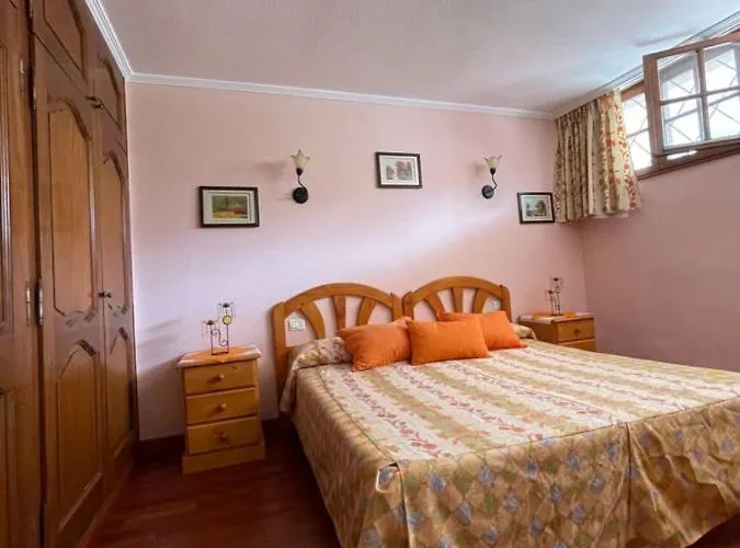 Neptuno Playa 17 Apartment *